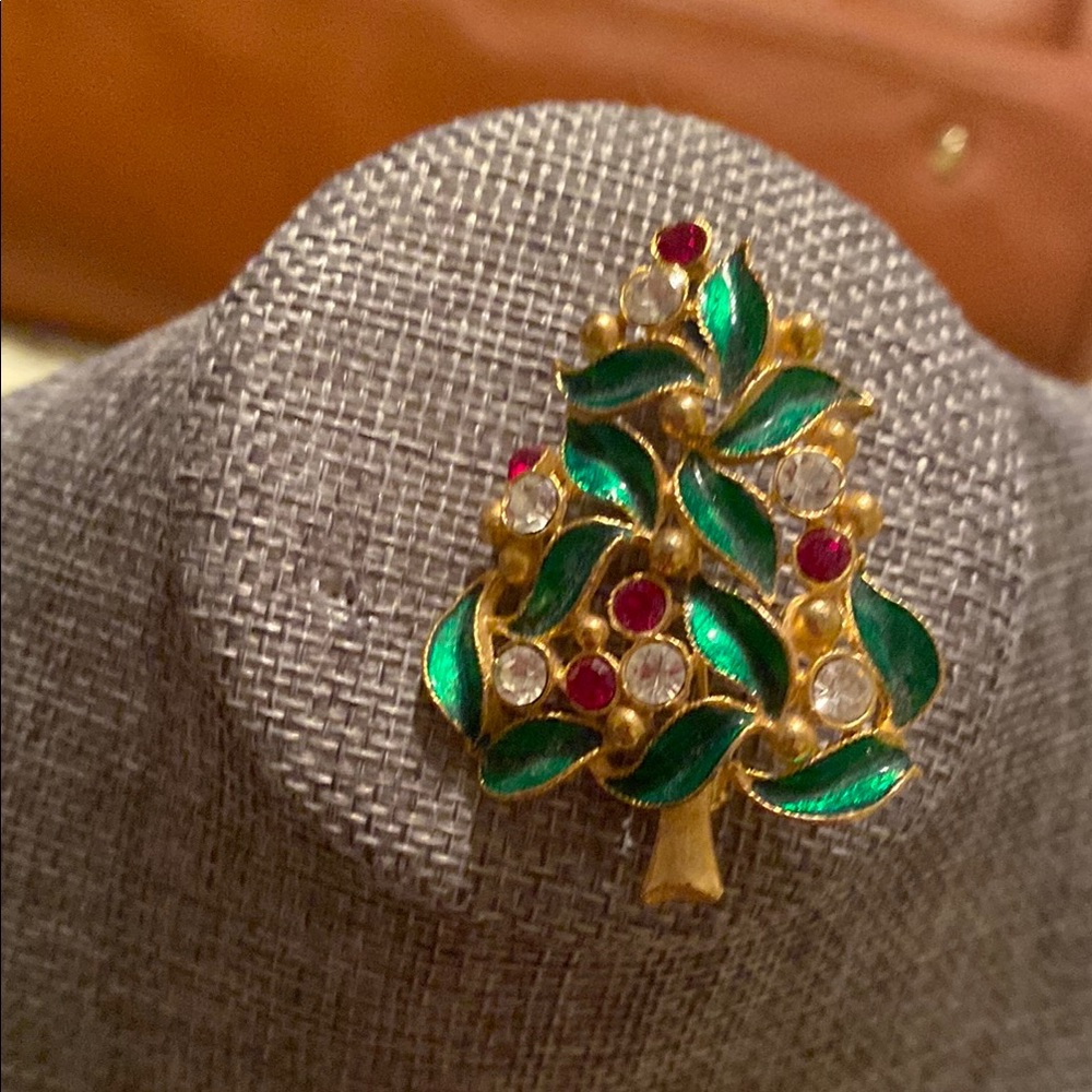 Van Dell Elegant Green and Gold Tree Brooch